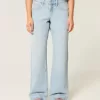 Curvy Low-Rise Baggy-Jeans in heller Waschung