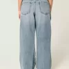 Curvy Low-Rise Ripped Super Baggy Jeans in mittlerer Waschung Curvy Low-Rise Ripped Super Baggy Jeans in mittlerer Waschung