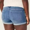 Curvy Low-Rise-Shortie-Shorts aus Denim in mittlerer Waschung Curvy Low-Rise-Shortie-Shorts aus Denim in mittlerer Waschung