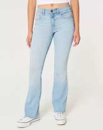 Curvy Mid-Rise Boot-Jeans in heller Waschung Curvy Mid-Rise Boot-Jeans in heller Waschung
