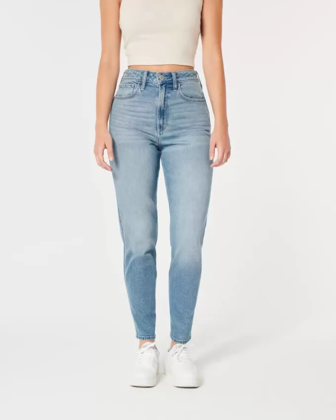 Curvy Ultra High Rise Mom-Jeans in mittlerer Waschung Curvy Ultra High Rise Mom-Jeans in mittlerer Waschung