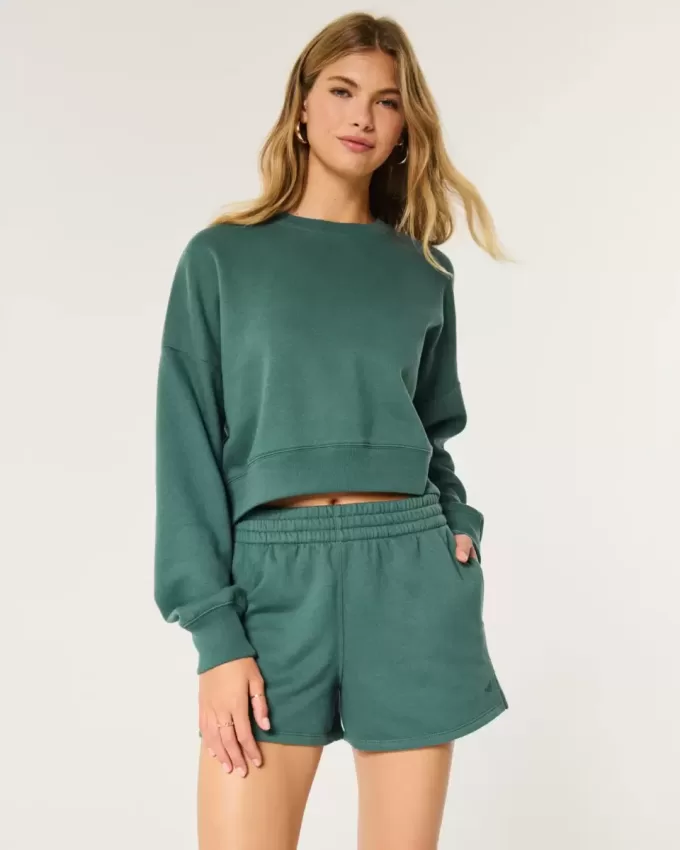 Easy Crew Sweatshirt & Fleece Shorts Bundle