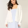 Einfacher Cardigan mit Spitzenärmeln und ohne Verschluss Einfacher Cardigan mit Spitzenärmeln und ohne Verschluss