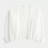 Einfacher Cardigan mit Spitzenärmeln und ohne Verschluss Einfacher Cardigan mit Spitzenärmeln und ohne Verschluss