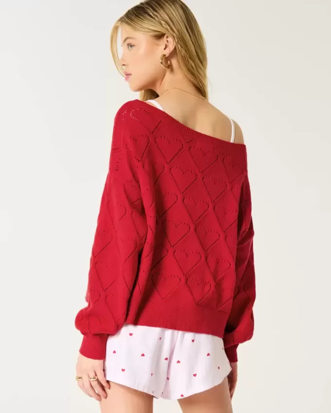Einfacher schulterfreier Pullover mit Herzmuster Einfacher schulterfreier Pullover mit Herzmuster