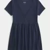 Einfaches Babydoll-Oberteil mit kurzen Ärmeln und Spitzenbesatz Einfaches Babydoll-Oberteil mit kurzen Ärmeln und Spitzenbesatz