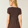 Einfaches Babydoll-Oberteil mit kurzen Ärmeln und Spitzenbesatz Einfaches Babydoll-Oberteil mit kurzen Ärmeln und Spitzenbesatz