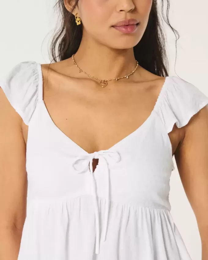 Einfaches Babydoll-Oberteil zum Binden vorne Einfaches Babydoll-Oberteil zum Binden vorne
