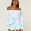 Einfaches, doppeltes, schulterfreies Sweatshirt mit Batikmuster Einfaches, doppeltes, schulterfreies Sweatshirt mit Batikmuster