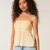 Einfaches trägerloses Babydoll-Top aus Häkelmischung Einfaches trägerloses Babydoll-Top aus Häkelmischung
