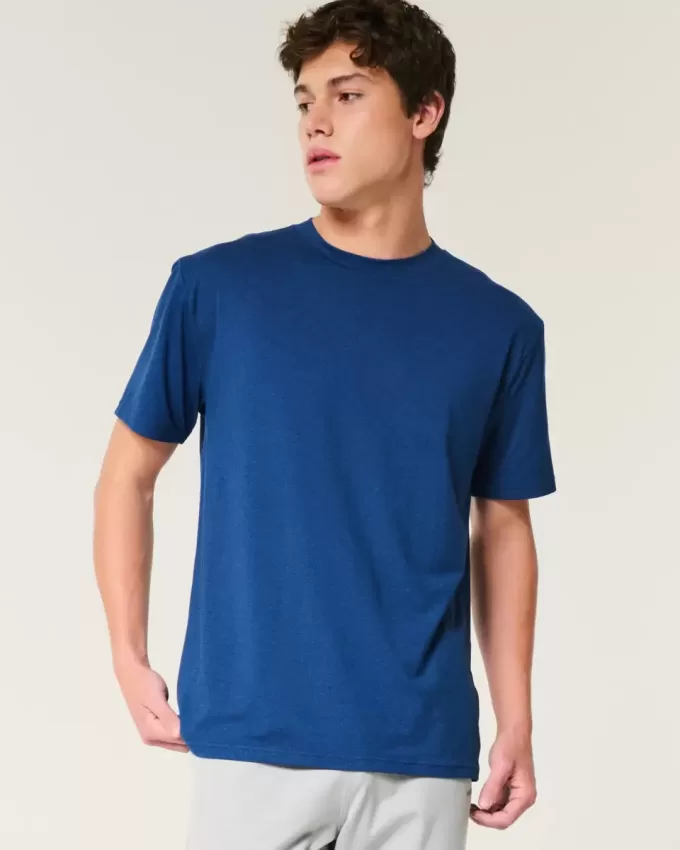 Entspanntes Stretch-T-Shirt mit Rundhalsausschnitt Entspanntes Stretch-T-Shirt mit Rundhalsausschnitt