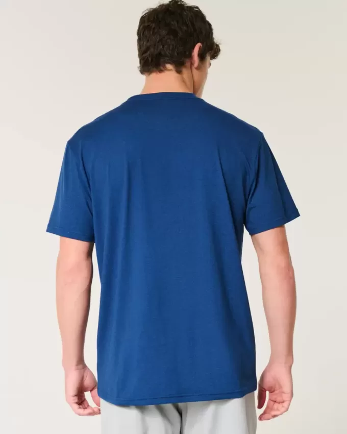 Entspanntes Stretch-T-Shirt mit Rundhalsausschnitt Entspanntes Stretch-T-Shirt mit Rundhalsausschnitt