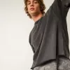 Entspanntes Thermo-Langarmshirt mit Rundhalsausschnitt und Camouflage-Muster Entspanntes Thermo-Langarmshirt mit Rundhalsausschnitt und Camouflage-Muster