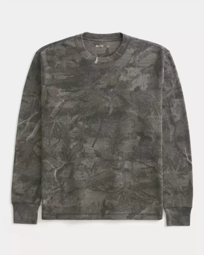 Entspanntes Thermo-Langarmshirt mit Rundhalsausschnitt und Camouflage-Muster Entspanntes Thermo-Langarmshirt mit Rundhalsausschnitt und Camouflage-Muster