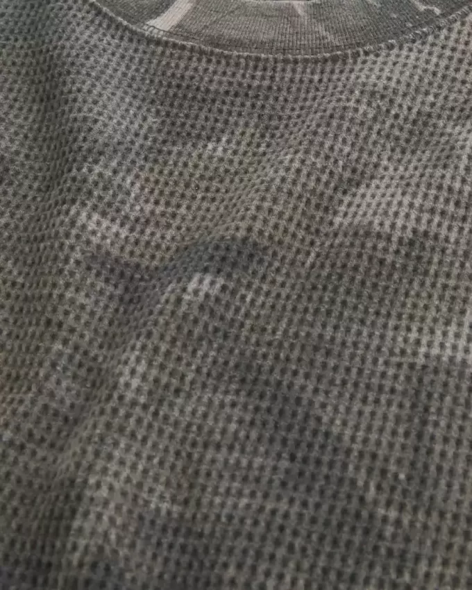 Entspanntes Thermo-Langarmshirt mit Rundhalsausschnitt und Camouflage-Muster Entspanntes Thermo-Langarmshirt mit Rundhalsausschnitt und Camouflage-Muster