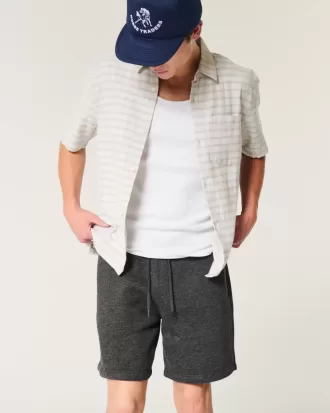 Fleece-Shorts mit Icon-Design über dem Knie