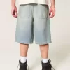 Gefettete, mittelverwaschene, superweite Jeansshorts Gefettete, mittelverwaschene, superweite Jeansshorts