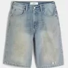 Gefettete, mittelverwaschene, superweite Jeansshorts Gefettete, mittelverwaschene, superweite Jeansshorts