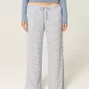 Gemütliche gerippte Hose mit weitem Bein Gemütliche gerippte Hose mit weitem Bein