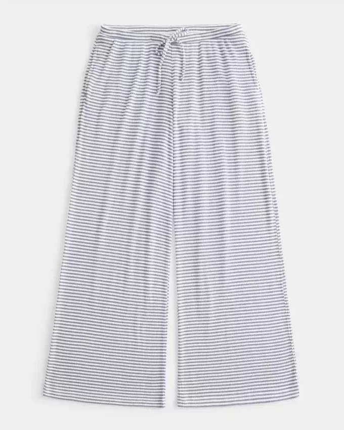 Gemütliche gerippte Hose mit weitem Bein Gemütliche gerippte Hose mit weitem Bein