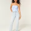 Gerade geschnittene Jeans mit hoher Taille und heller Waschung Gerade geschnittene Jeans mit hoher Taille und heller Waschung