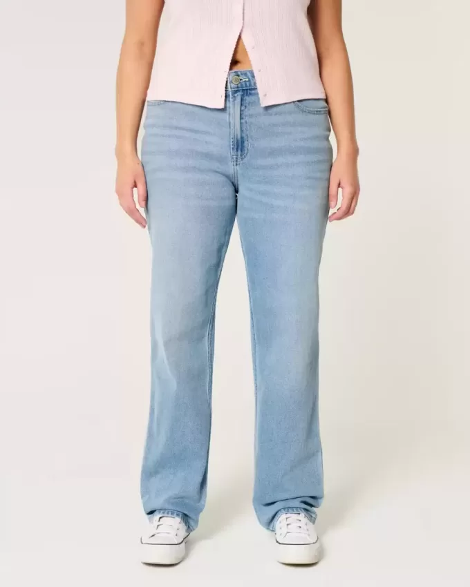 Gerade geschnittene Jeans mit hoher Taille und heller Waschung Gerade geschnittene Jeans mit hoher Taille und heller Waschung