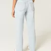 Gerade geschnittene Jeans mit hoher Taille und heller Waschung Gerade geschnittene Jeans mit hoher Taille und heller Waschung