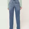 Gerade geschnittene Jeans mit hoher Taille und mittlerer Waschung Gerade geschnittene Jeans mit hoher Taille und mittlerer Waschung