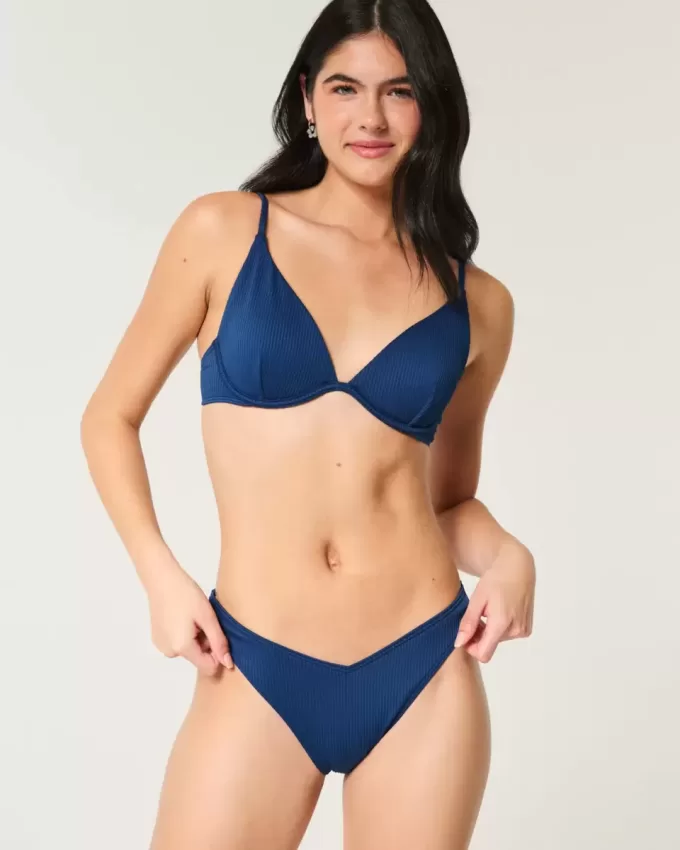 Gerippte Cheekiest-Bikinihose mit hohem Beinausschnitt Gerippte Cheekiest-Bikinihose mit hohem Beinausschnitt