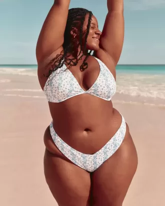 Gerippte Cheekiest-Bikinihose mit hohem Beinausschnitt und V-Taille