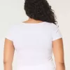 Geripptes Baby-T-Shirt mit eckigem Ausschnitt Geripptes Baby-T-Shirt mit eckigem Ausschnitt