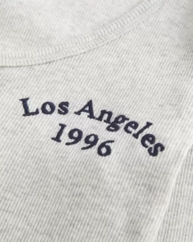 Geripptes Henley mit Los Angeles-Grafik Geripptes Henley mit Los Angeles-Grafik