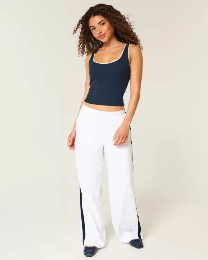 Gestreifte Baggy-Schlupfhose Gestreifte Baggy-Schlupfhose