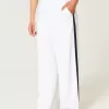 Gestreifte Baggy-Schlupfhose Gestreifte Baggy-Schlupfhose