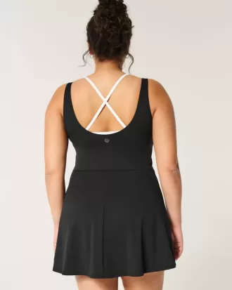 Gilly Hicks Active Boost Lagenkleid