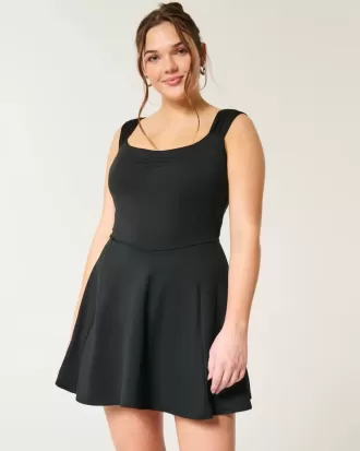 Gilly Hicks Active Cinch-Kleid