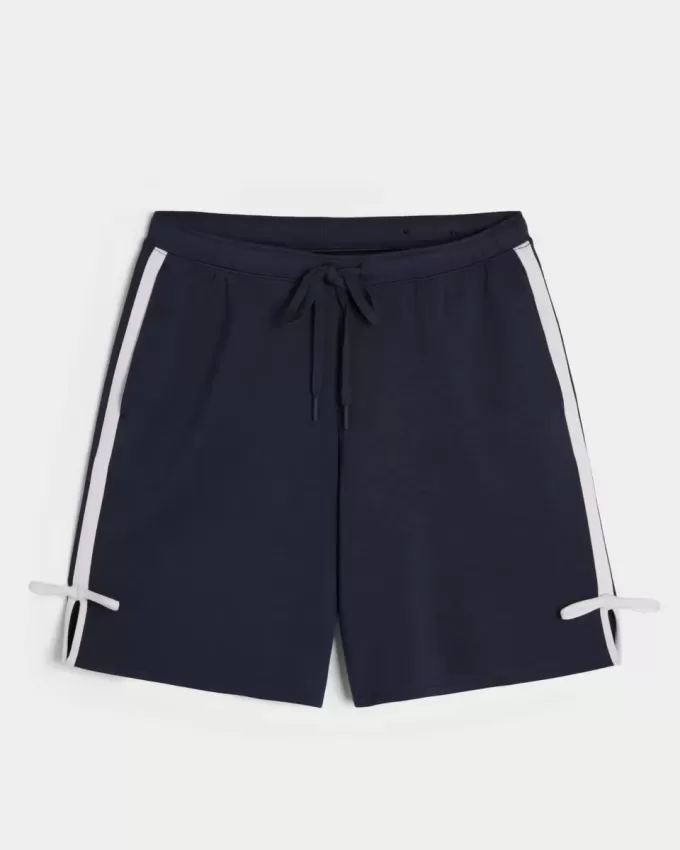 Gilly Hicks Active Cooldown Shorts mit seitlicher Schleife Gilly Hicks Active Cooldown Shorts mit seitlicher Schleife