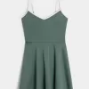 Gilly Hicks Active Gameday-Kleid Gilly Hicks Active Gameday-Kleid