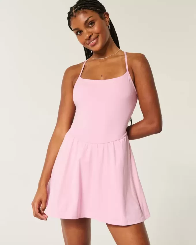 Gilly Hicks Active Kleid mit Riemchenrücken Gilly Hicks Active Kleid mit Riemchenrücken