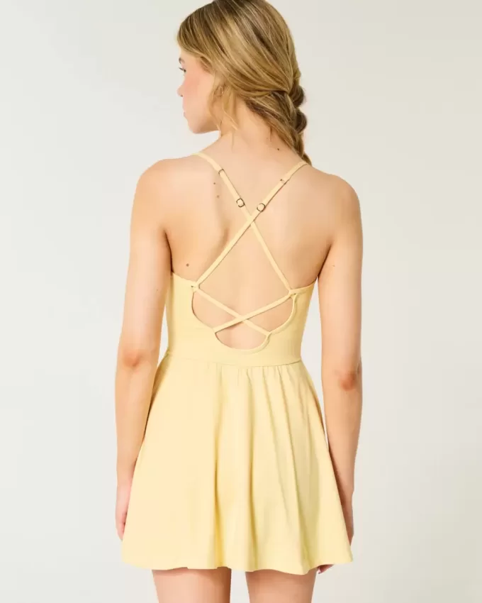 Gilly Hicks Active Kleid mit Riemchenrücken