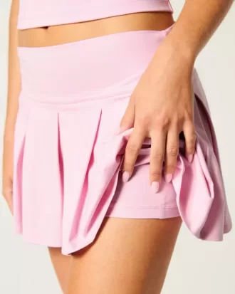 Gilly Hicks Active Plissee-Skortie mit tiefer Taille Gilly Hicks Active Plissee-Skortie mit tiefer Taille