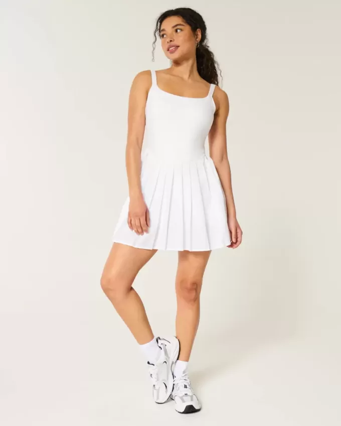 Gilly Hicks Active Plisseekleid