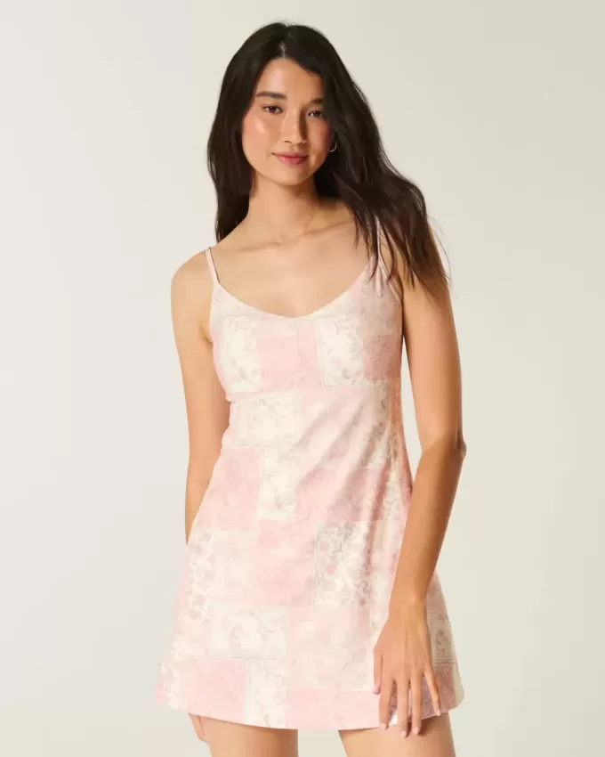 Gilly Hicks Active Recharge Babydoll-Kleid Gilly Hicks Active Recharge Babydoll-Kleid