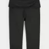 Gilly Hicks Active Recharge Caprihose mit umgeschlagener Taille Gilly Hicks Active Recharge Caprihose mit umgeschlagener Taille
