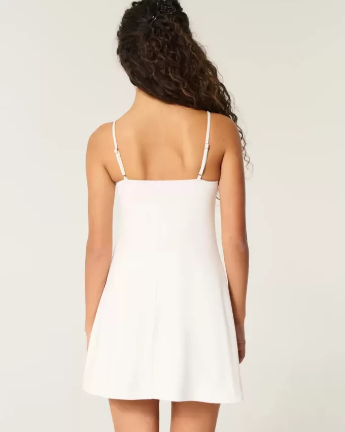Gilly Hicks Active Recharge Gameday-Kleid Gilly Hicks Active Recharge Gameday-Kleid