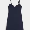 Gilly Hicks Active Recharge Gameday-Kleid Gilly Hicks Active Recharge Gameday-Kleid