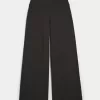 Gilly Hicks Active Recharge Hose mit weitem Bein Gilly Hicks Active Recharge Hose mit weitem Bein