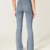 Gilly Hicks Active Recharge Stiefel-Leggings mit Wickelbund Gilly Hicks Active Recharge Stiefel-Leggings mit Wickelbund