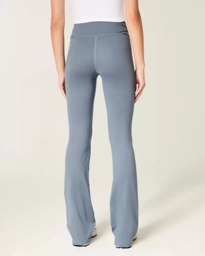 Gilly Hicks Active Recharge Stiefel-Leggings mit Wickelbund Gilly Hicks Active Recharge Stiefel-Leggings mit Wickelbund