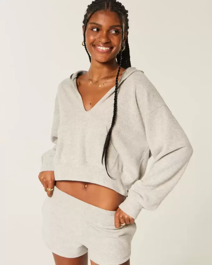 Gilly Hicks – Strick-Hoodie mit V-Ausschnitt Gilly Hicks – Strick-Hoodie mit V-Ausschnitt